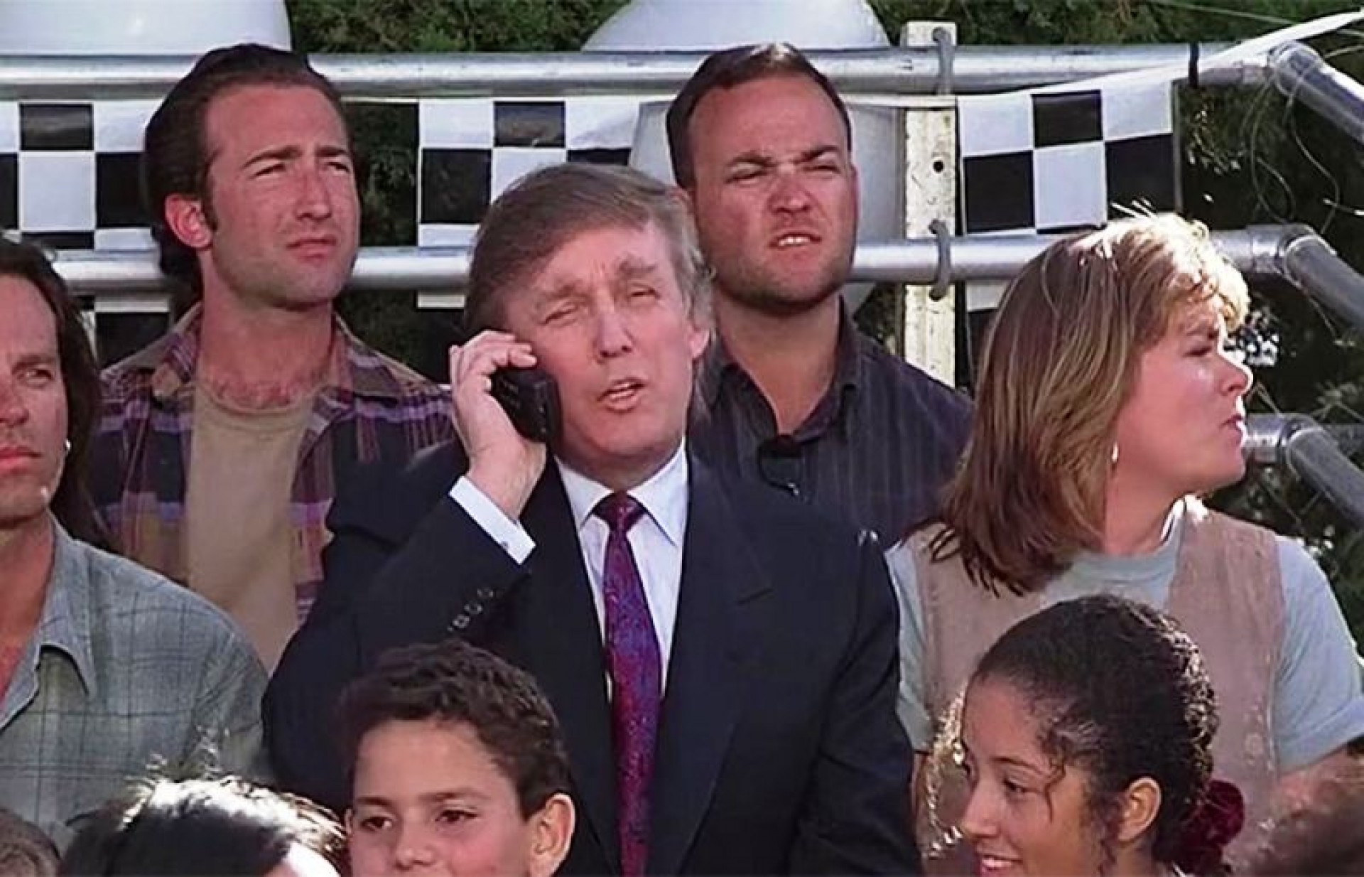 дональд трамп в фильме маленькие негодяи